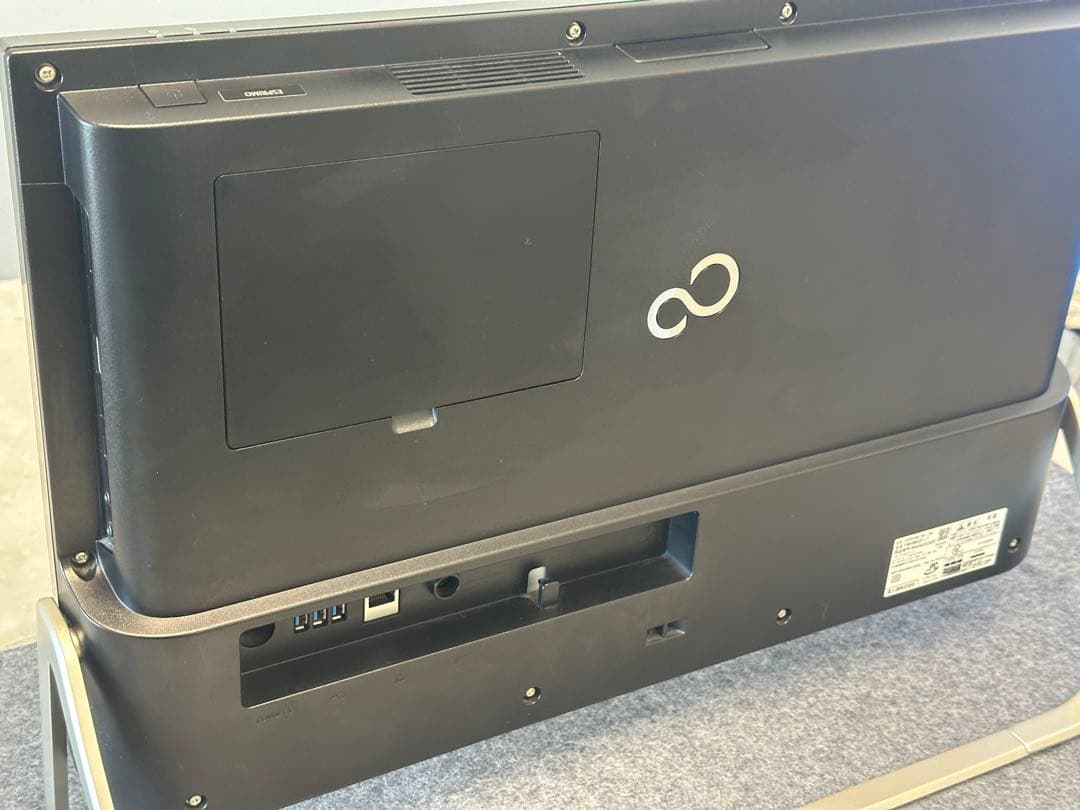 富士通 FMVWB3F17 Windows 10 Pro デスクトップPC