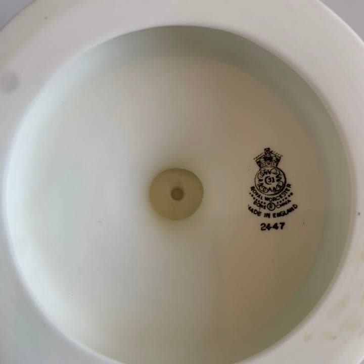  WORCETER ロイヤル ウースター 花瓶 花生 置物