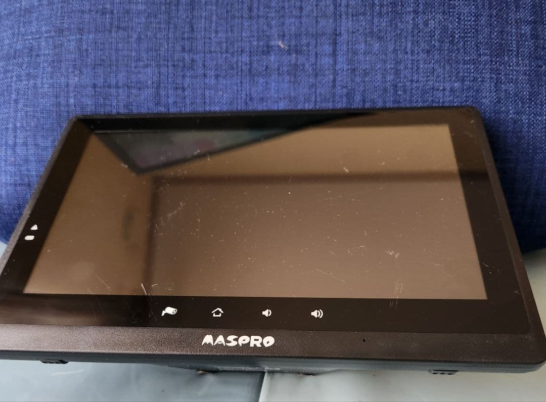 マスプロ防犯カメラ　ワイヤレス　10.1モニター　送料無料