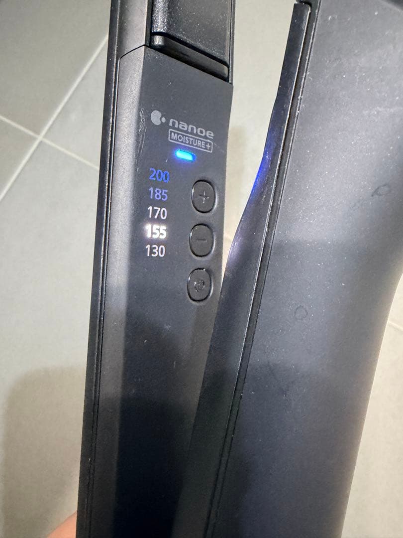 Panasonicストレートアイロン ナノケア　EH-HN50-A