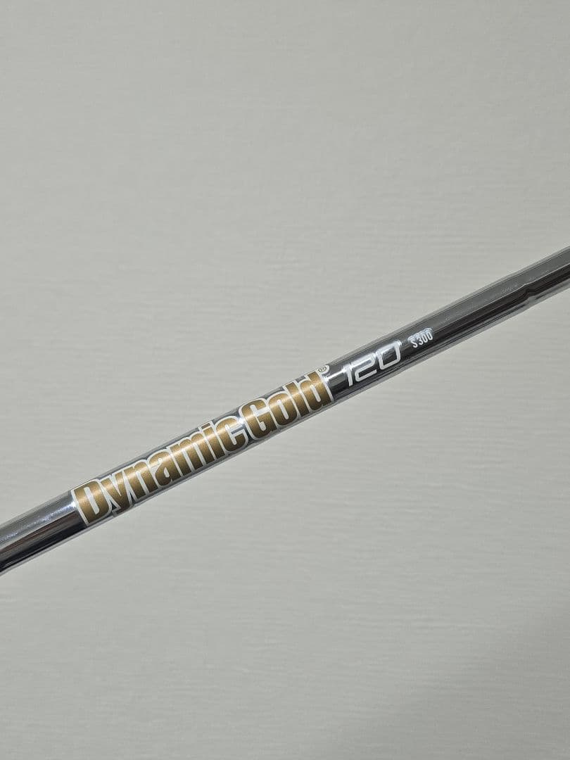 t*c様 Cobra 4番アイアン Dynamic Gold 120 S300