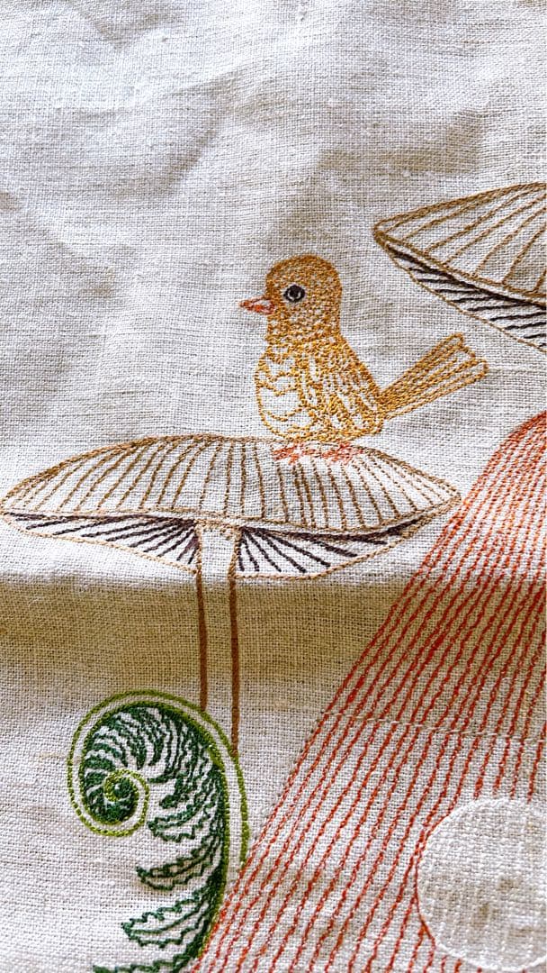 CORAL & TUSK キノコとリスのクッションカバー