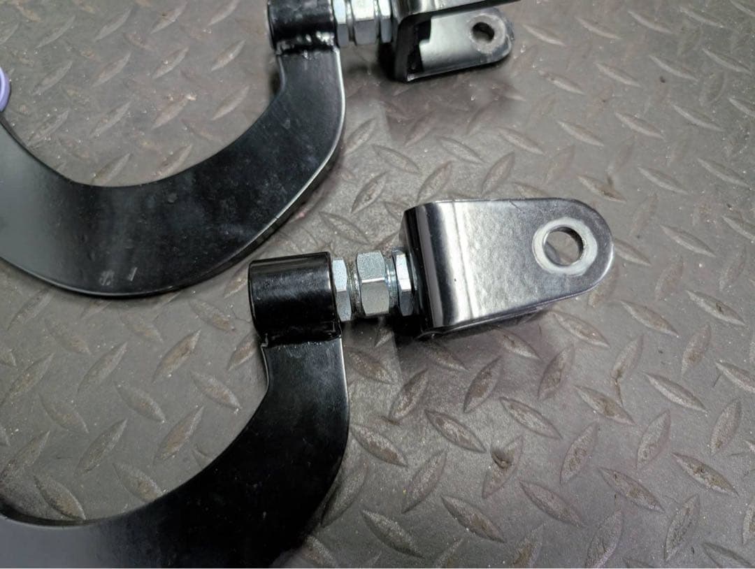 美品 50プリウス スペジールアッパーアーム トーコン