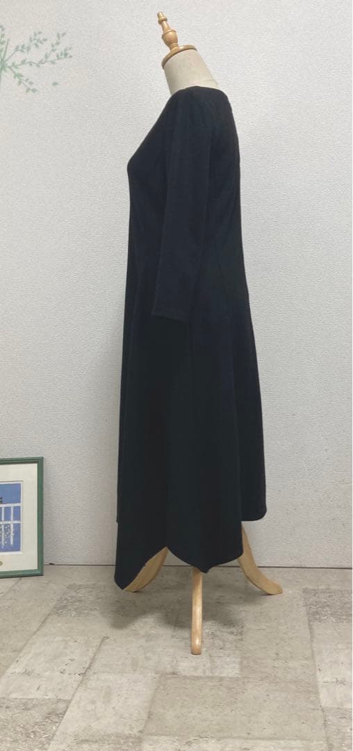 モラビト　アシメトリーロングワンピース 38 ブラック　ウール100%