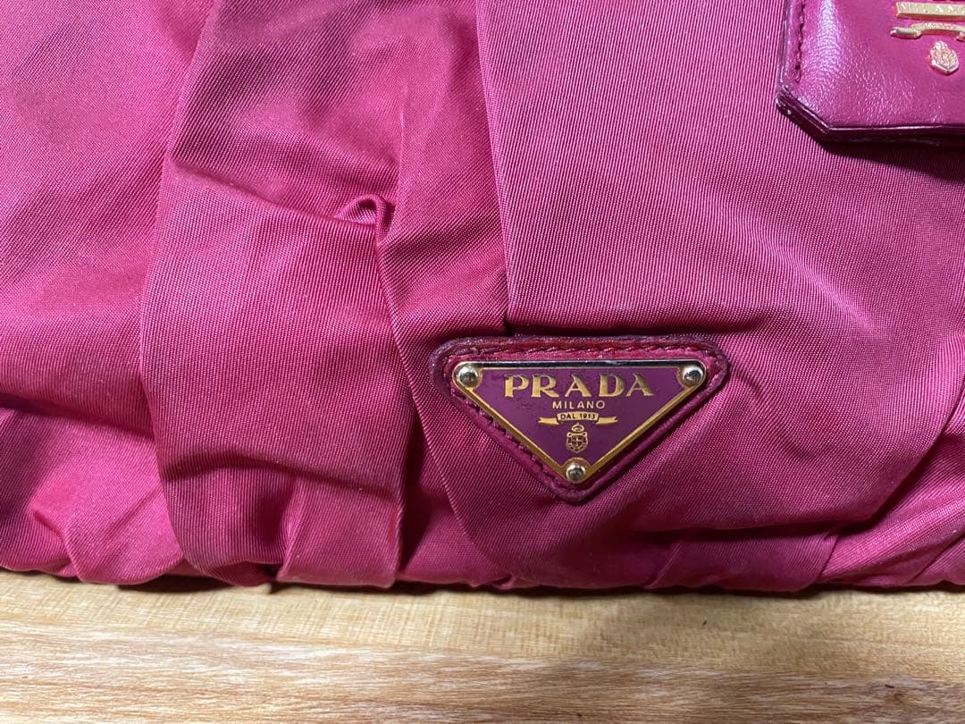 PRADAテスートリボントートバッグ