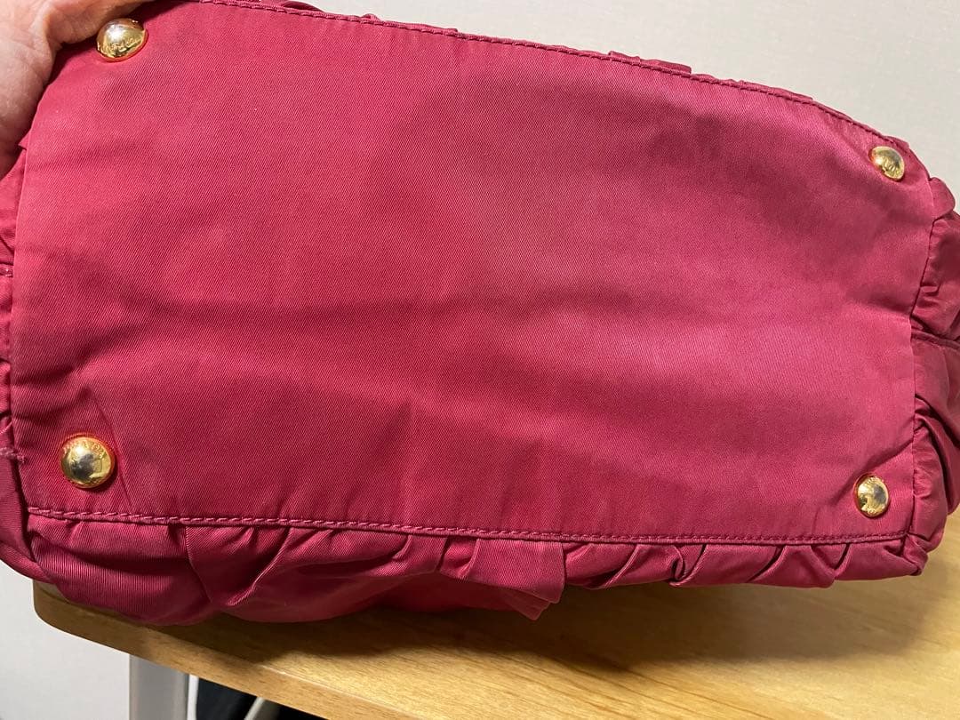 PRADAテスートリボントートバッグ