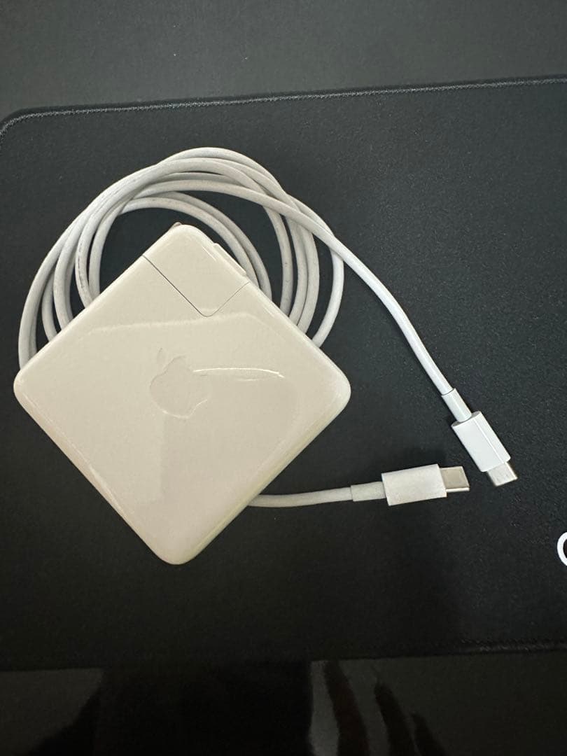 MacBook Pro 2020 13インチ 1TB 本体