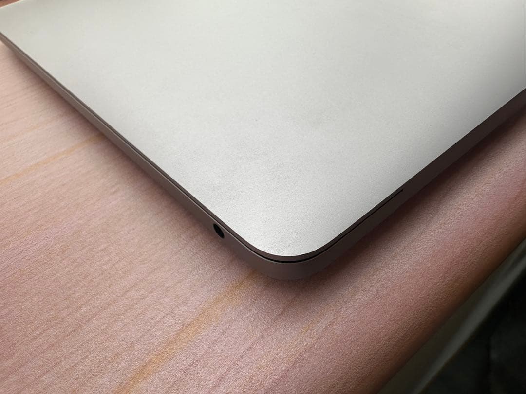 MacBook Pro 2020 13インチ 1TB 本体