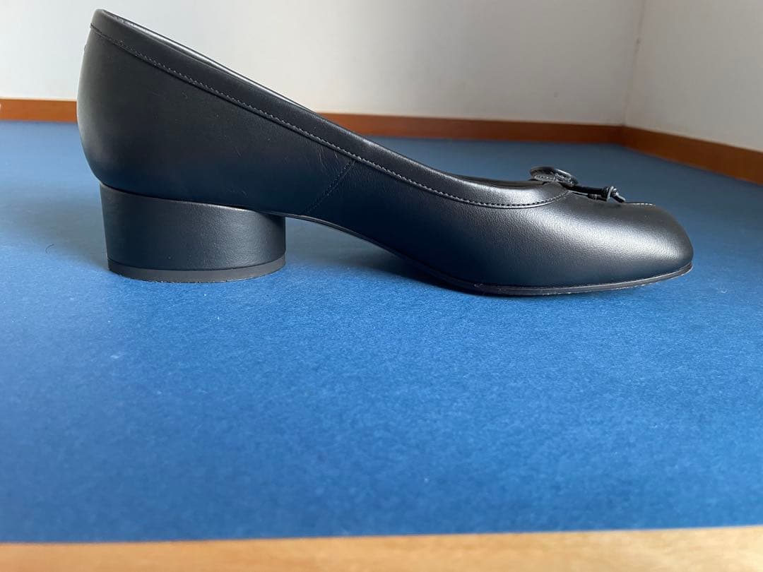 マルタンマルジェラ レディースパンプス