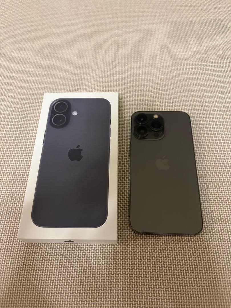 Apple iPhone 13 Pro 本体 A2639 海外製 美品