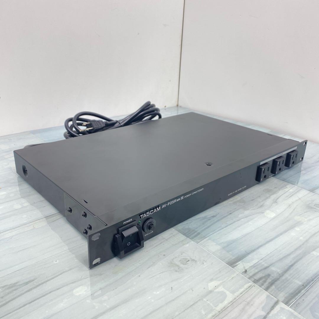 美品　TASCAM AV-P25RMKIII パワーディストリビューター