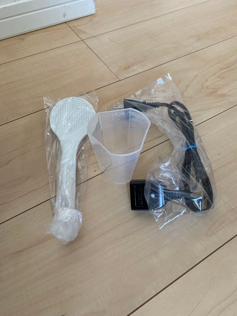 TIGER IHジャー炊飯器炊きたて3合　JPF-G