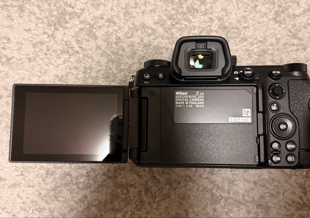 Nikon Z 6 III ミラーレス一眼 本体と付属品