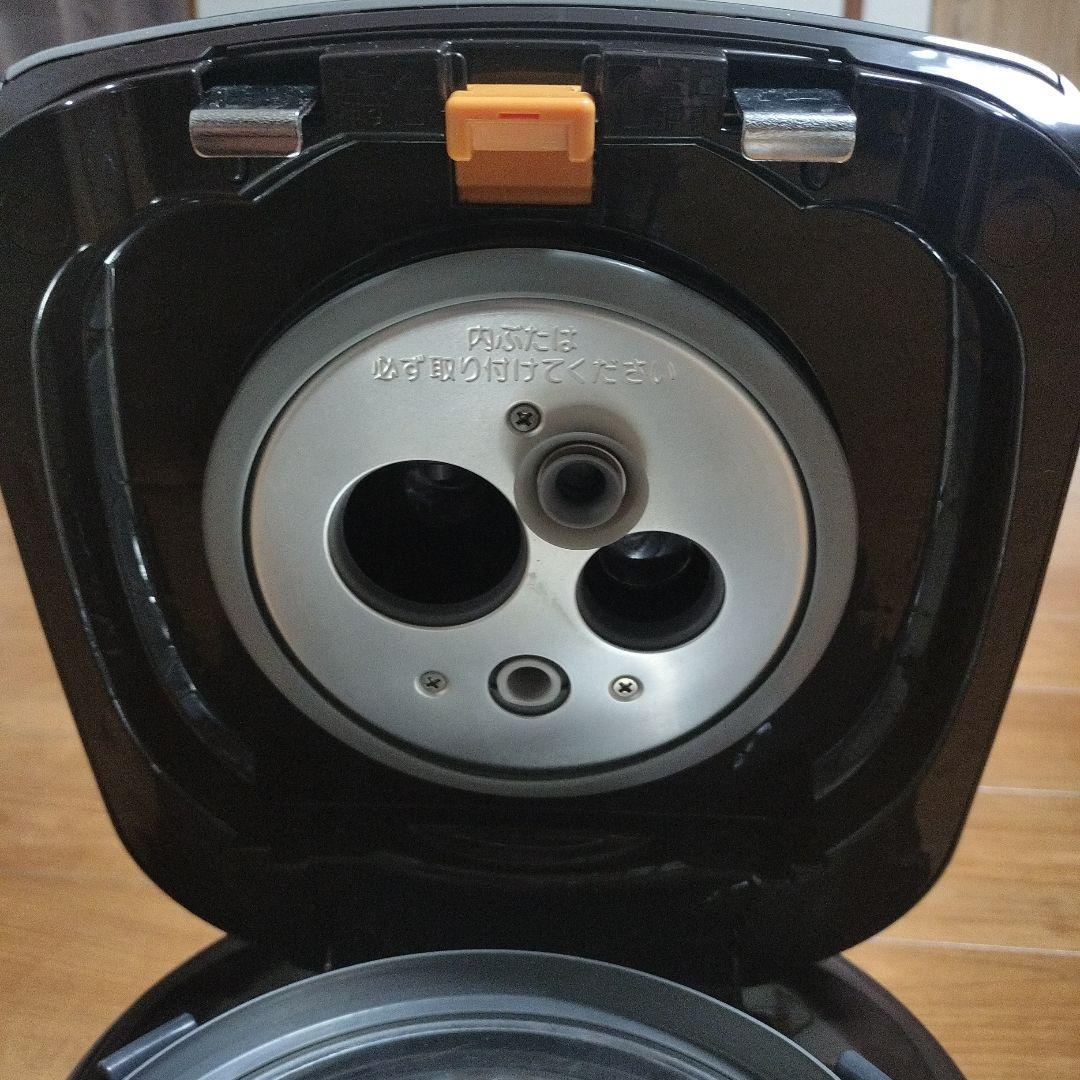 象印　ZOJIRUSHI　圧力IH炊飯ジャー 【極め炊き】2021年製　３合炊き