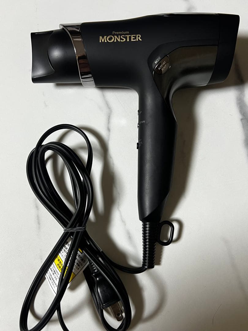 MONSTER ヘアドライヤー　モンスター　コイズミ　KHD-W900
