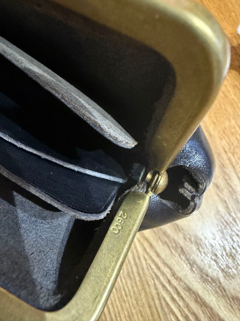 N25 がま口　財布　ブラック　黒