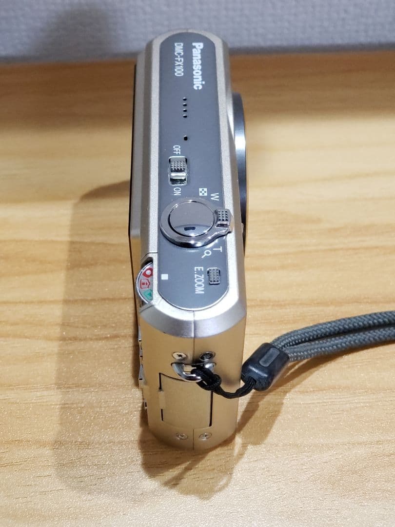 Panasonic コンパクトデジタルカメラ LUMIX DMC-FX100