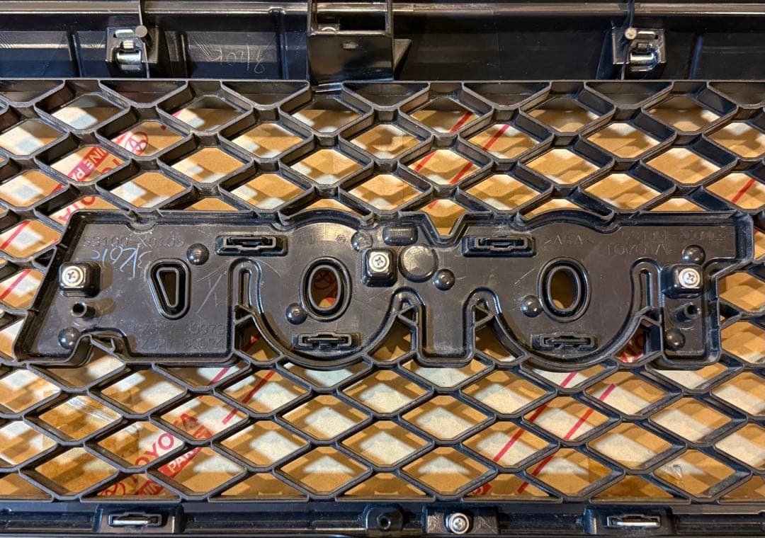 【トヨタ純正部品】ランクル70用フロントグリル（PZ127-60001）《美品》