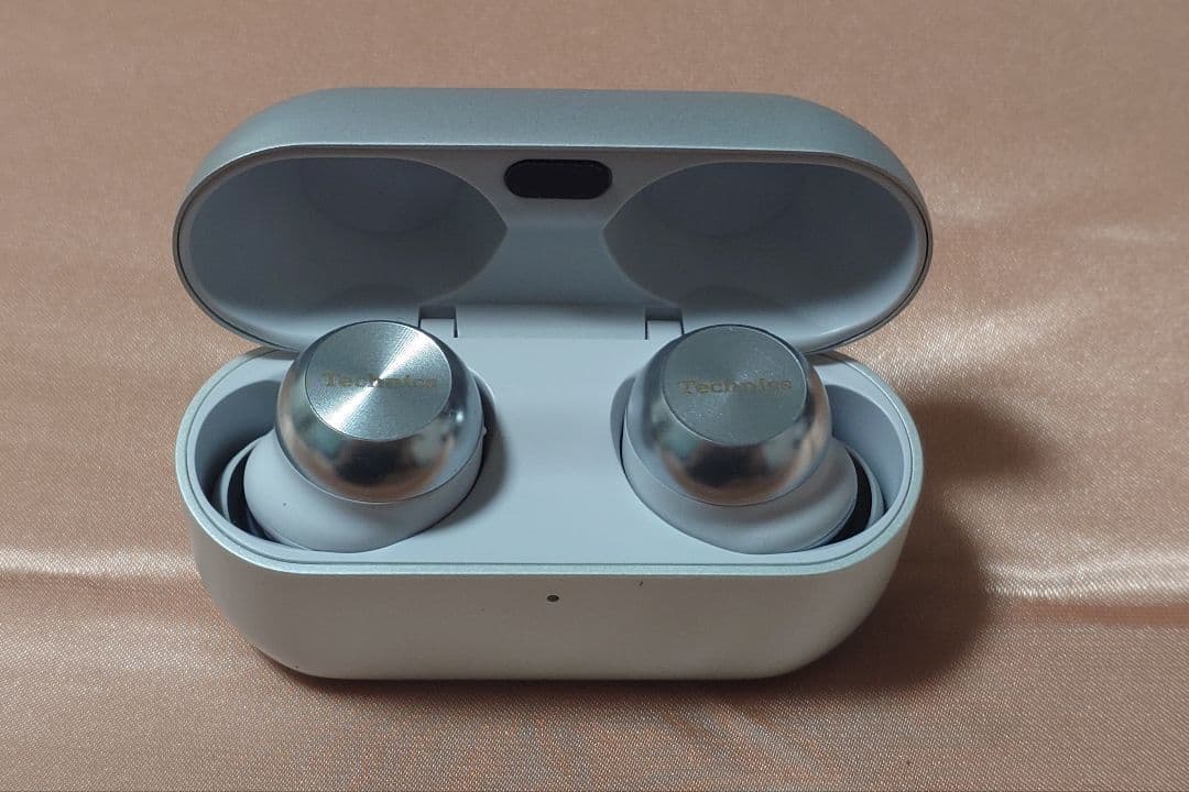 Technics AZ100 ワイヤレスイヤホン シルバー