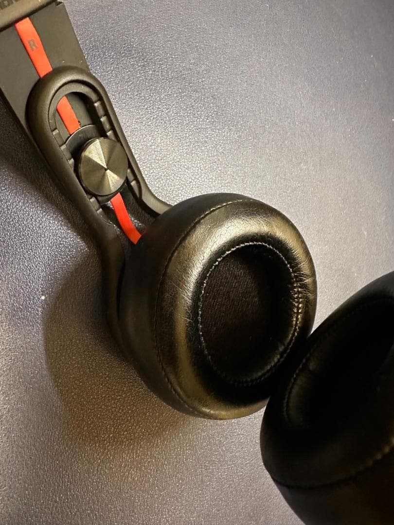 Beats beats mixr ブラック/レッド