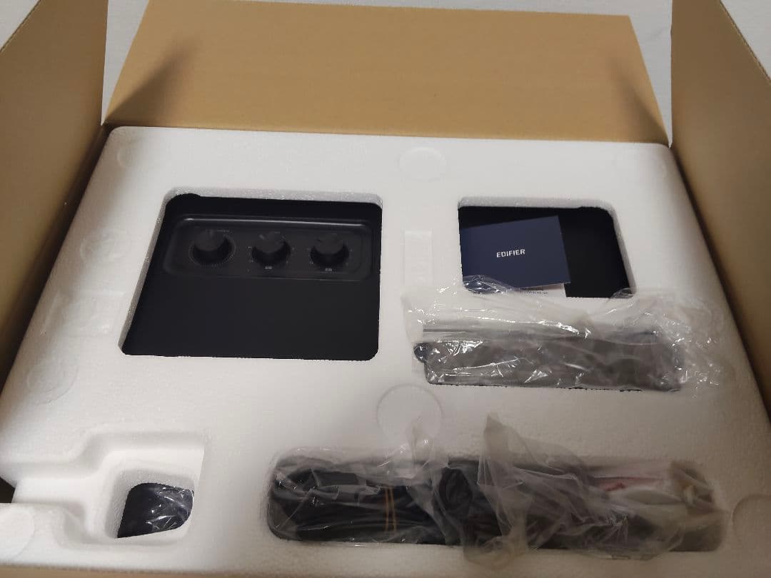 EDIFIER D12 Stereo Bluetooth Speaker 黒