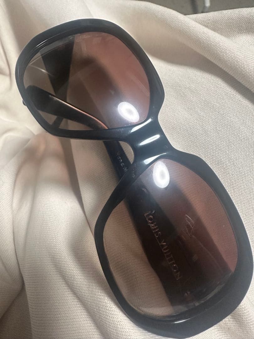 MIUMIU Louis Vuitton 2点セットサングラス