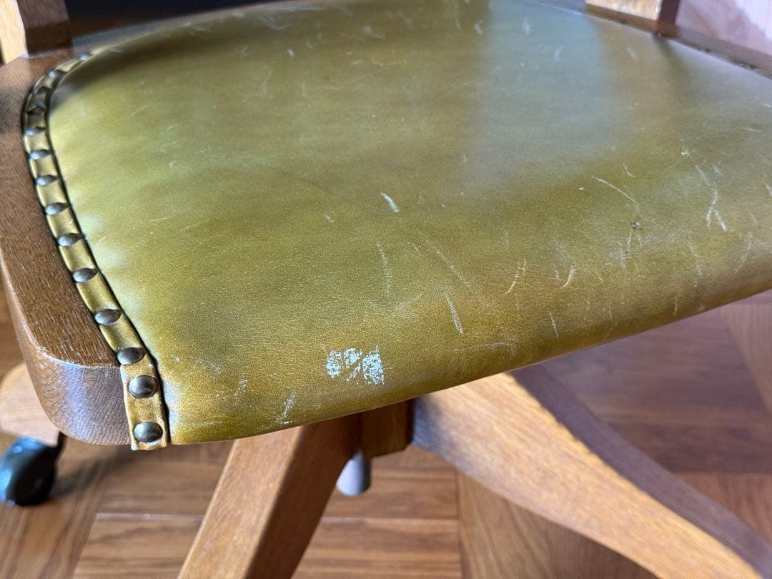 デスクチェア PACIFIC FURNITURE SERVICE CLERK CHAIR