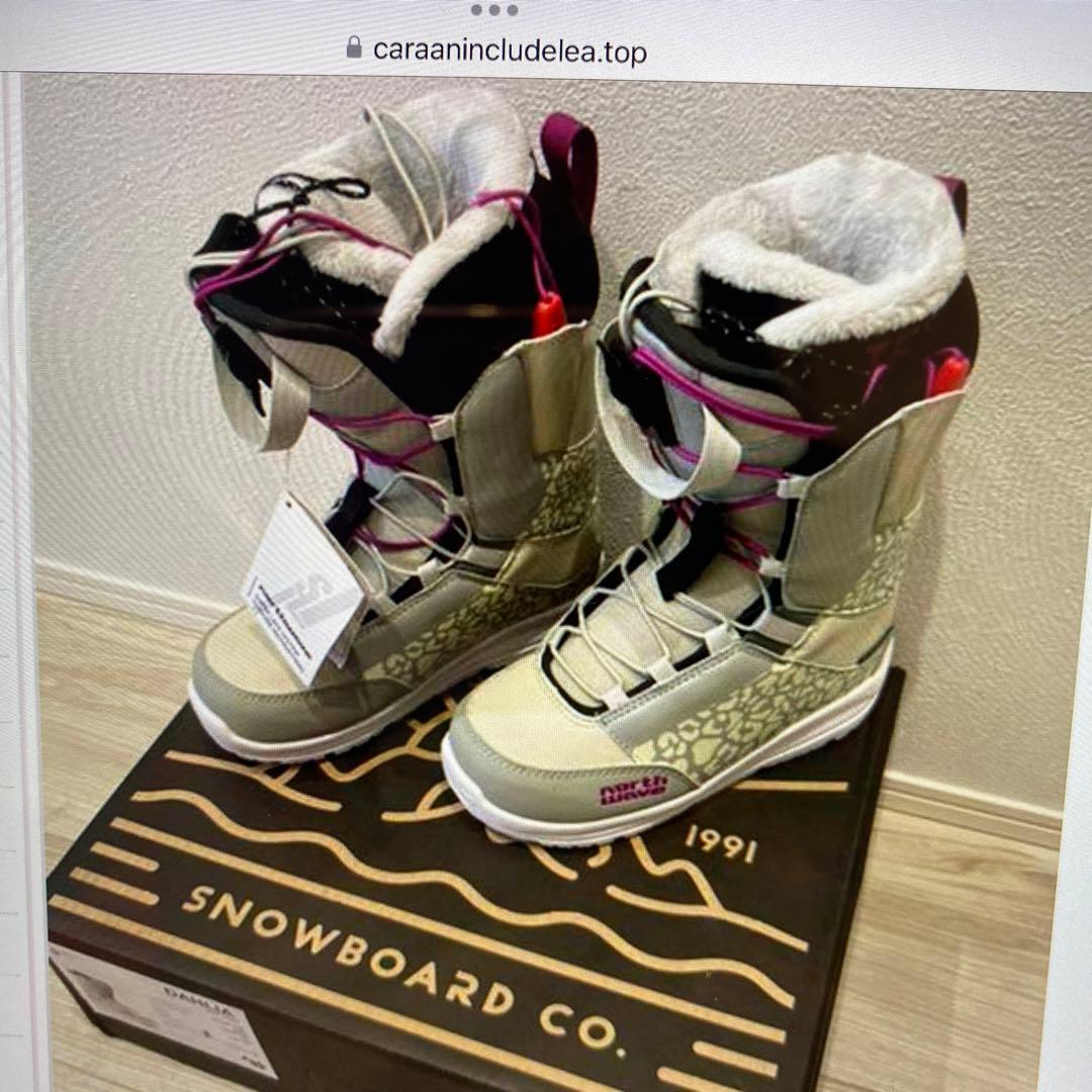 スノーブーツ　ノースウェーブ　ダリア