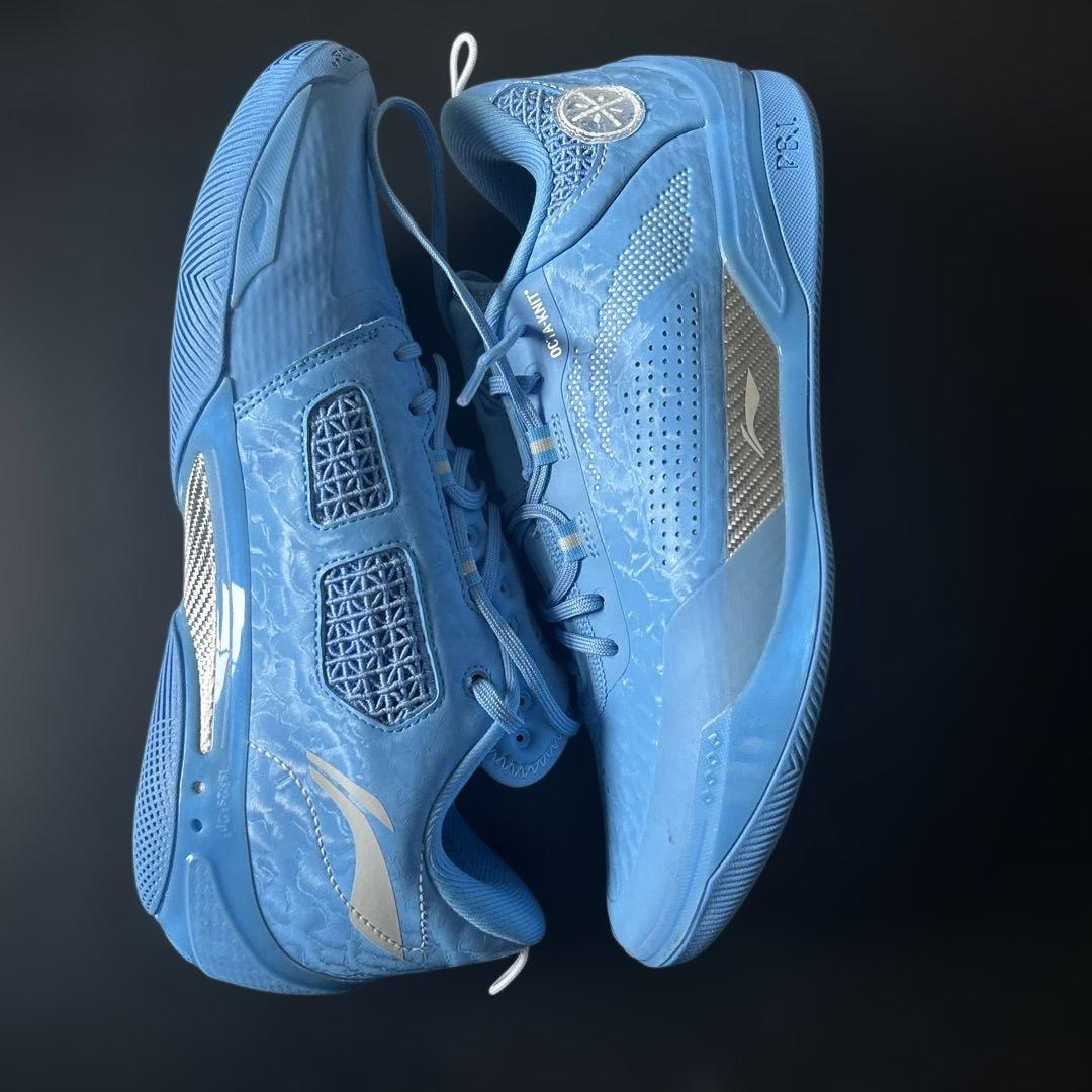 シューズ(男性用) LI-NING Wade 808 4 Ultra