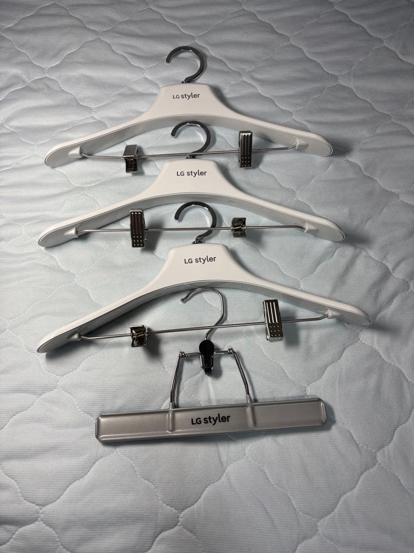LG styler クリップ付きハンガー 4本セット