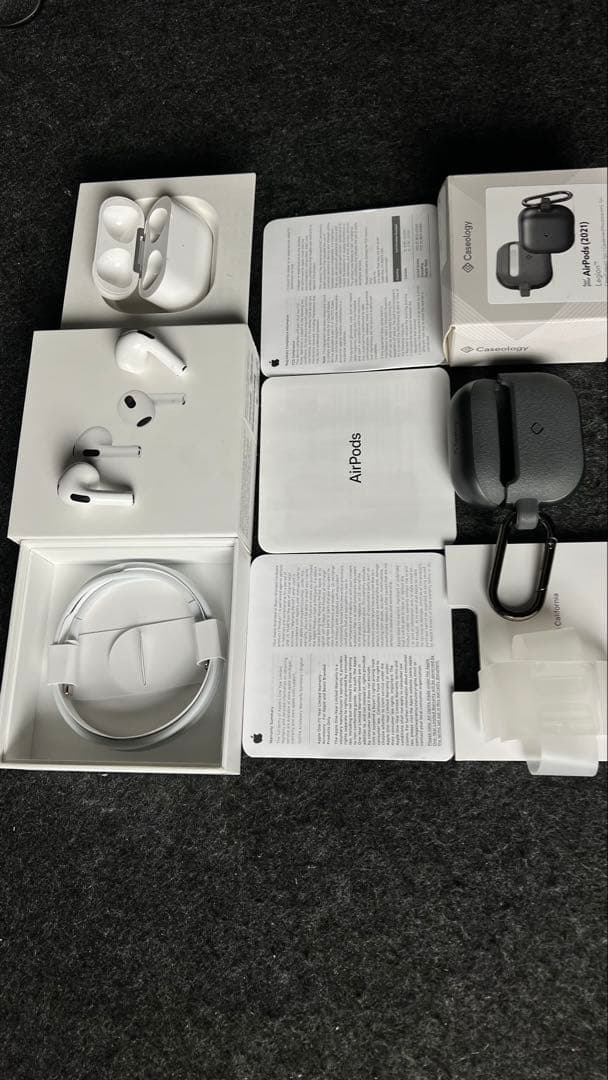 イヤホン Apple AirPods (3rd generation)