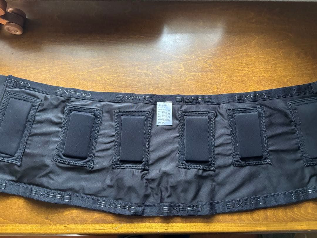 【新品　未使用】SIXPAD パワースーツコアベルトGYM対応モデル