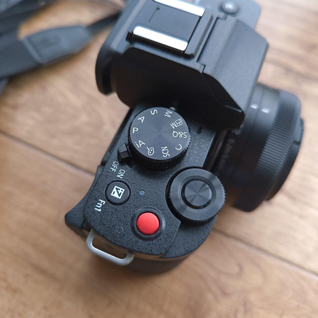 LUMIX G100D カメラ本体+レンズ ( 美品)