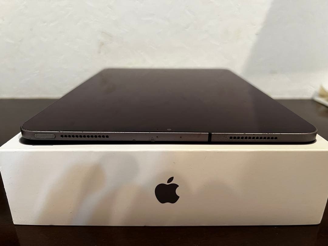 iPad pro 11inch 第2世代 WiFi＋Cellular 128GB