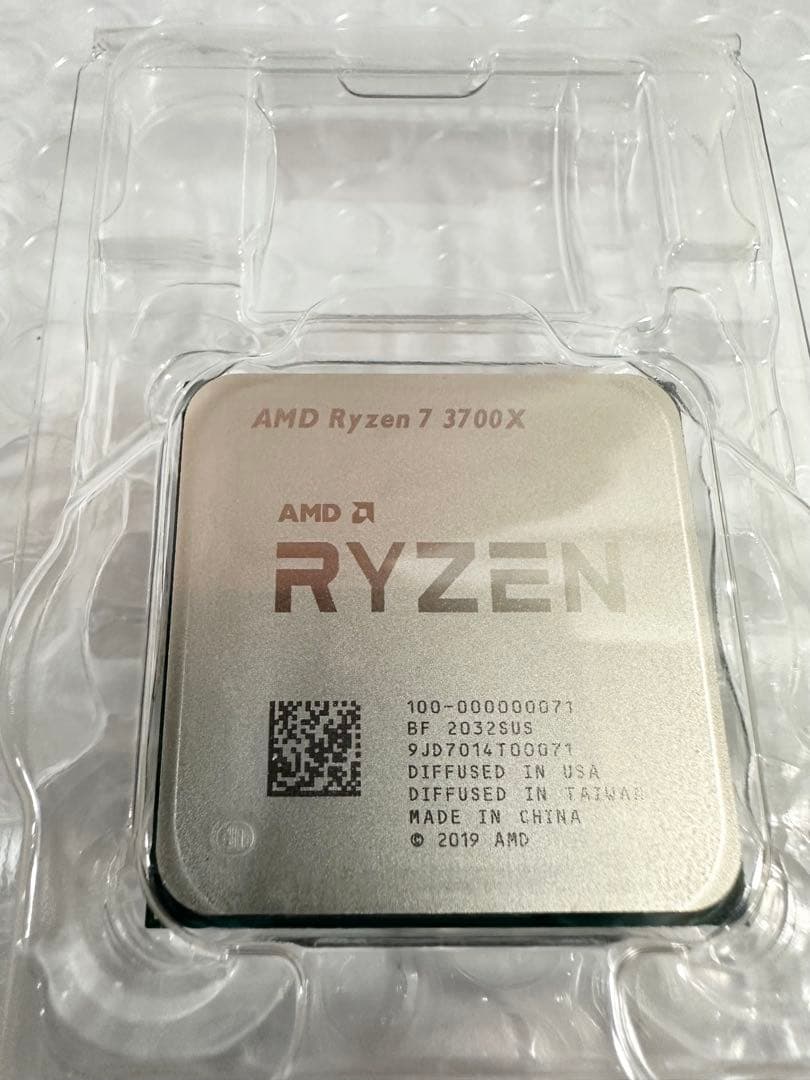 AMD Ryzen 7 3700X 3.6GHz 8コア / 16スレッド