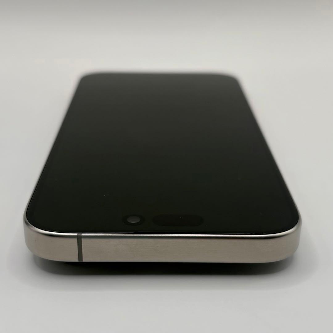 Apple iPhone 15 pro ナチュラルチタニウム 128GB