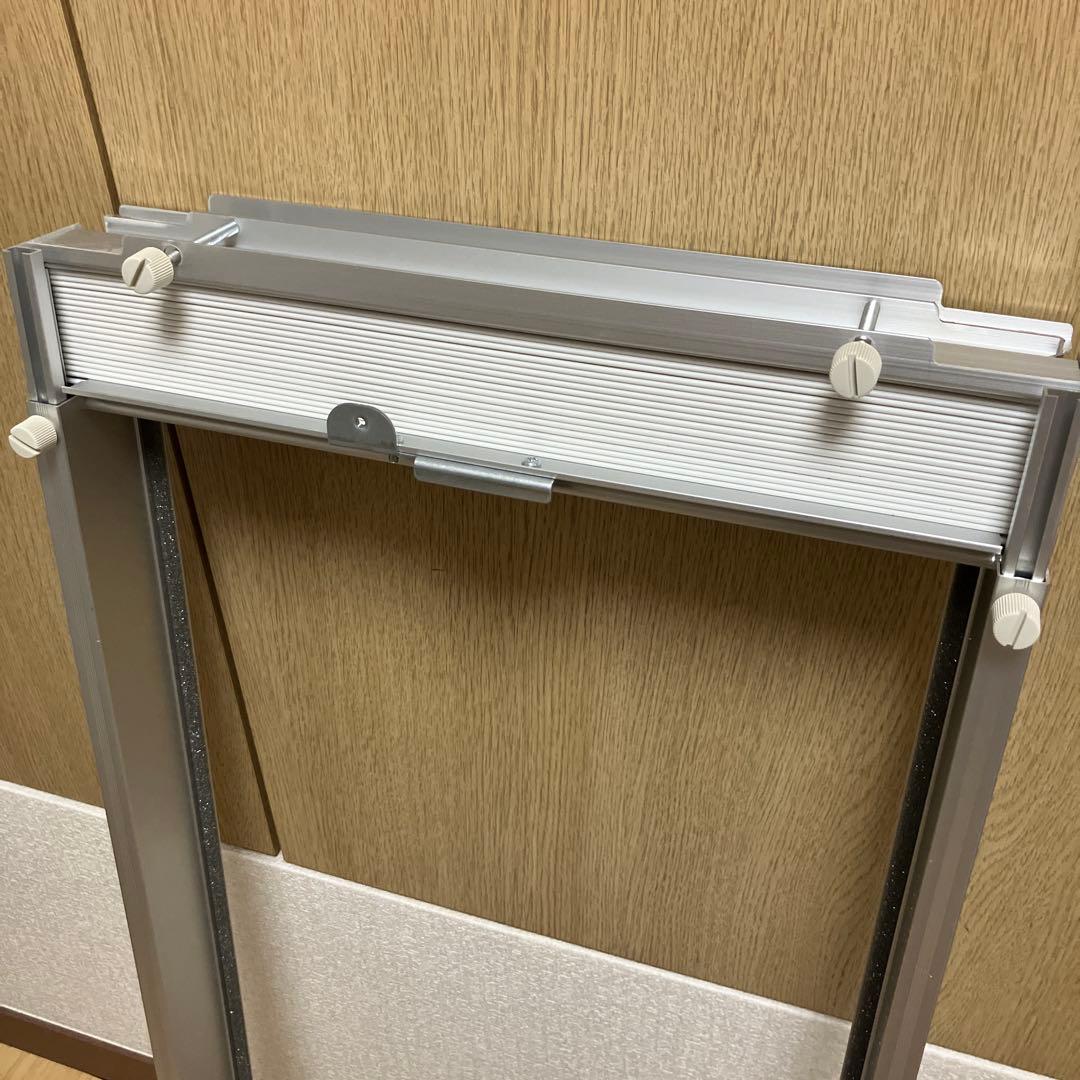 【極美品】CORONAルームエアコンCW-1617冷房