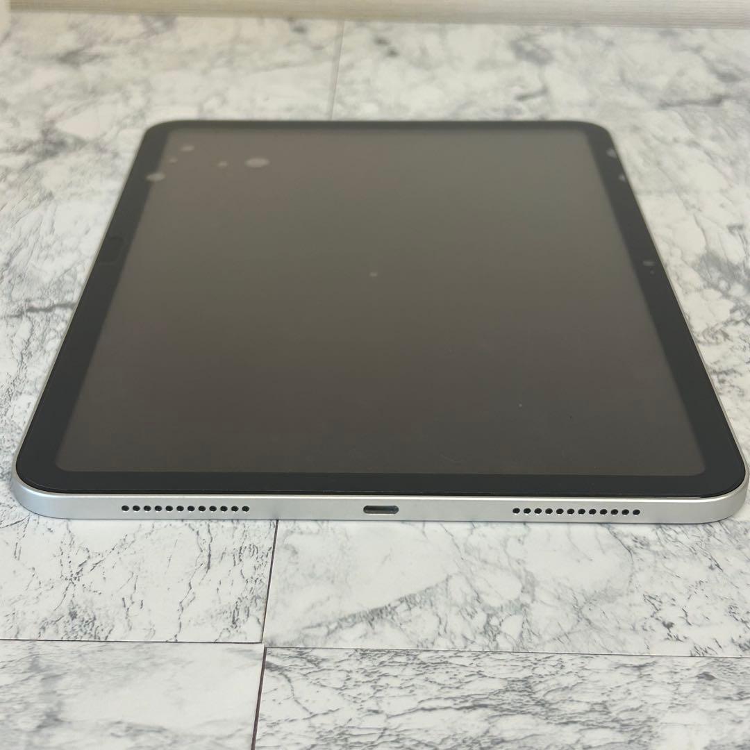 iPad A16 第11世代　128GB Wi-Fiモデル　シルバー