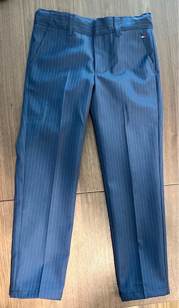 トミーヒルフィガー  卒園式　入学式　110センチ