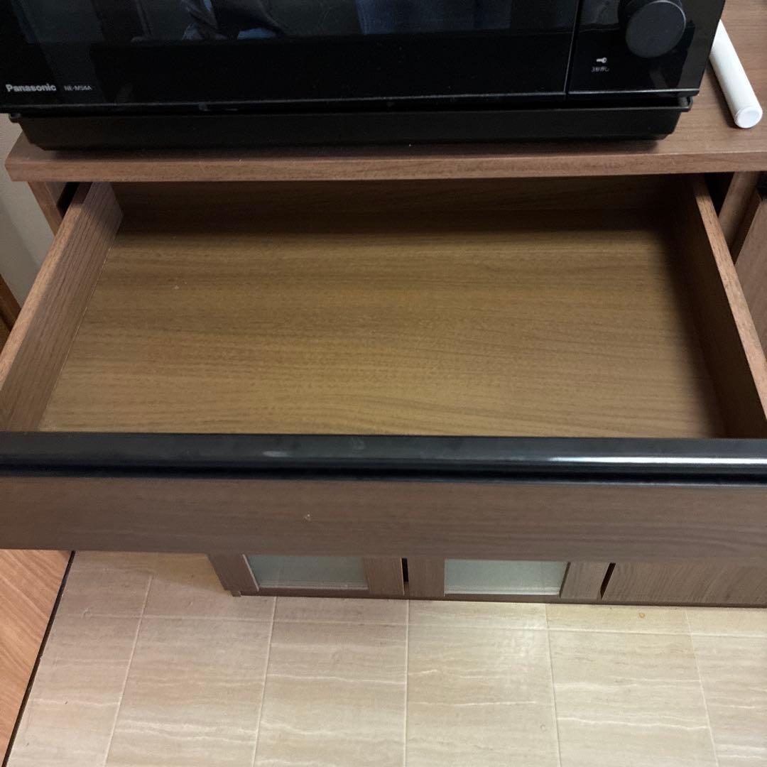 ニトリの食器棚　白×ダークブラウン