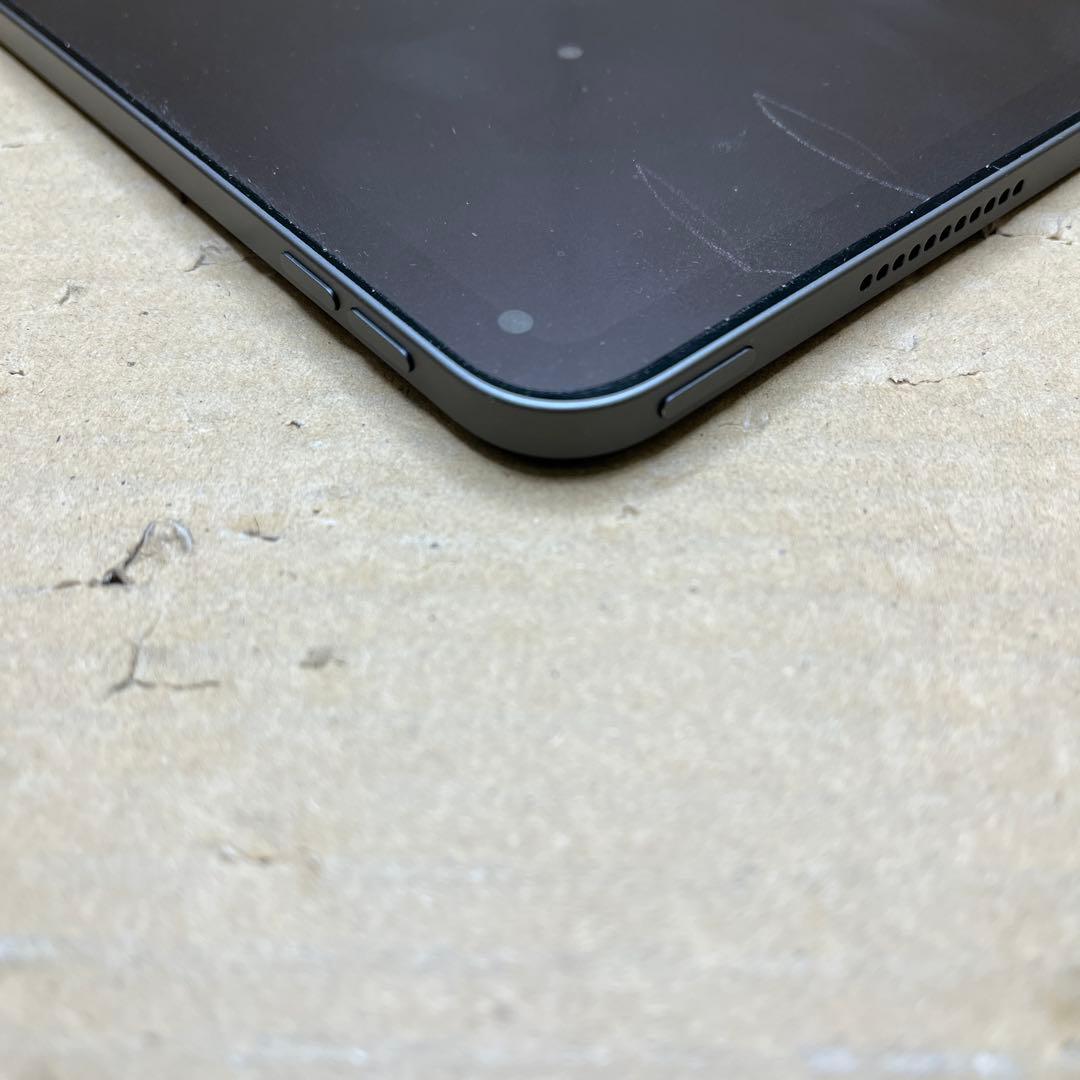 iPad Pro 12.9インチ (第 5 世代) Wi-Fi スペースグレイ