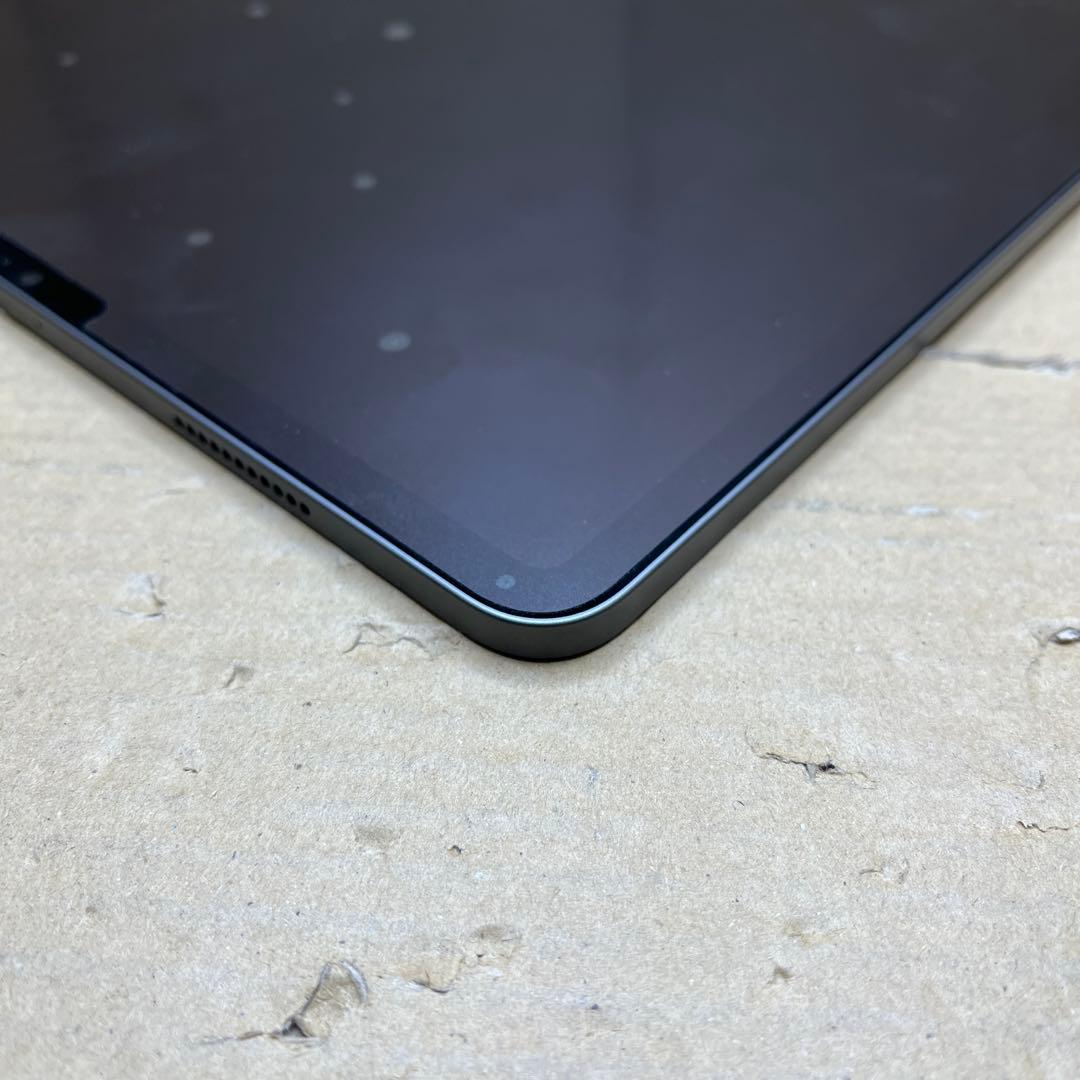 iPad Pro 12.9インチ (第 5 世代) Wi-Fi スペースグレイ