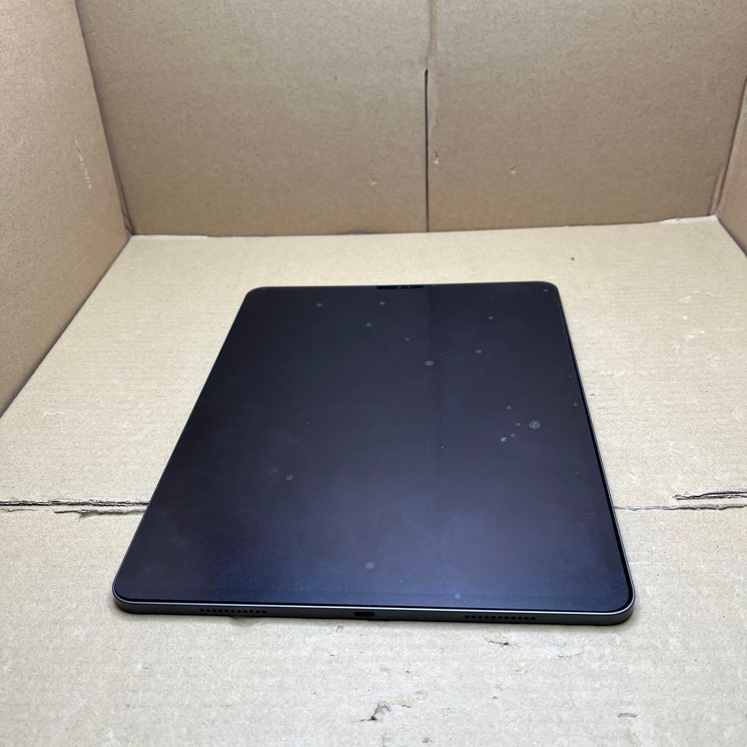 iPad Pro 12.9インチ (第 5 世代) Wi-Fi スペースグレイ