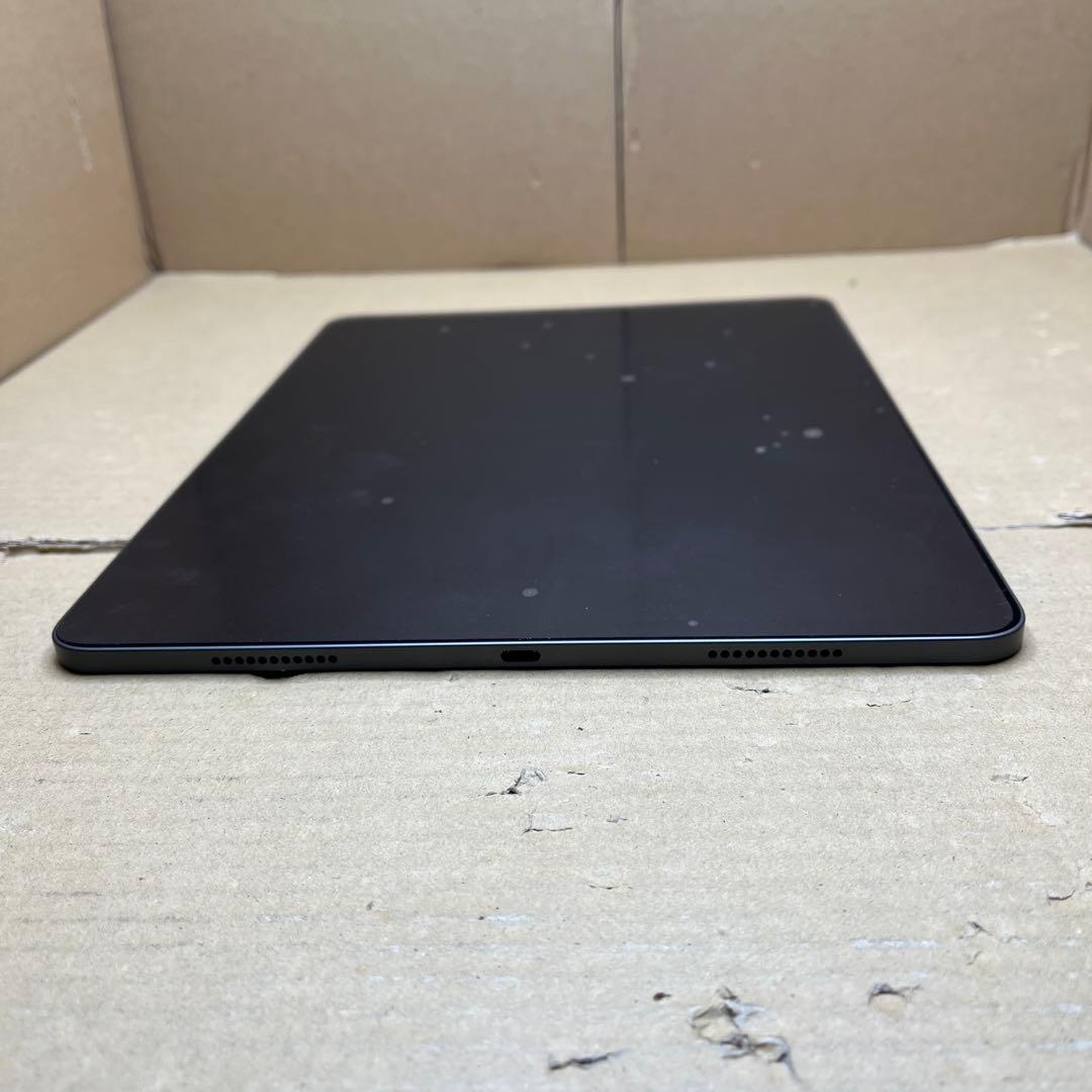 iPad Pro 12.9インチ (第 5 世代) Wi-Fi スペースグレイ