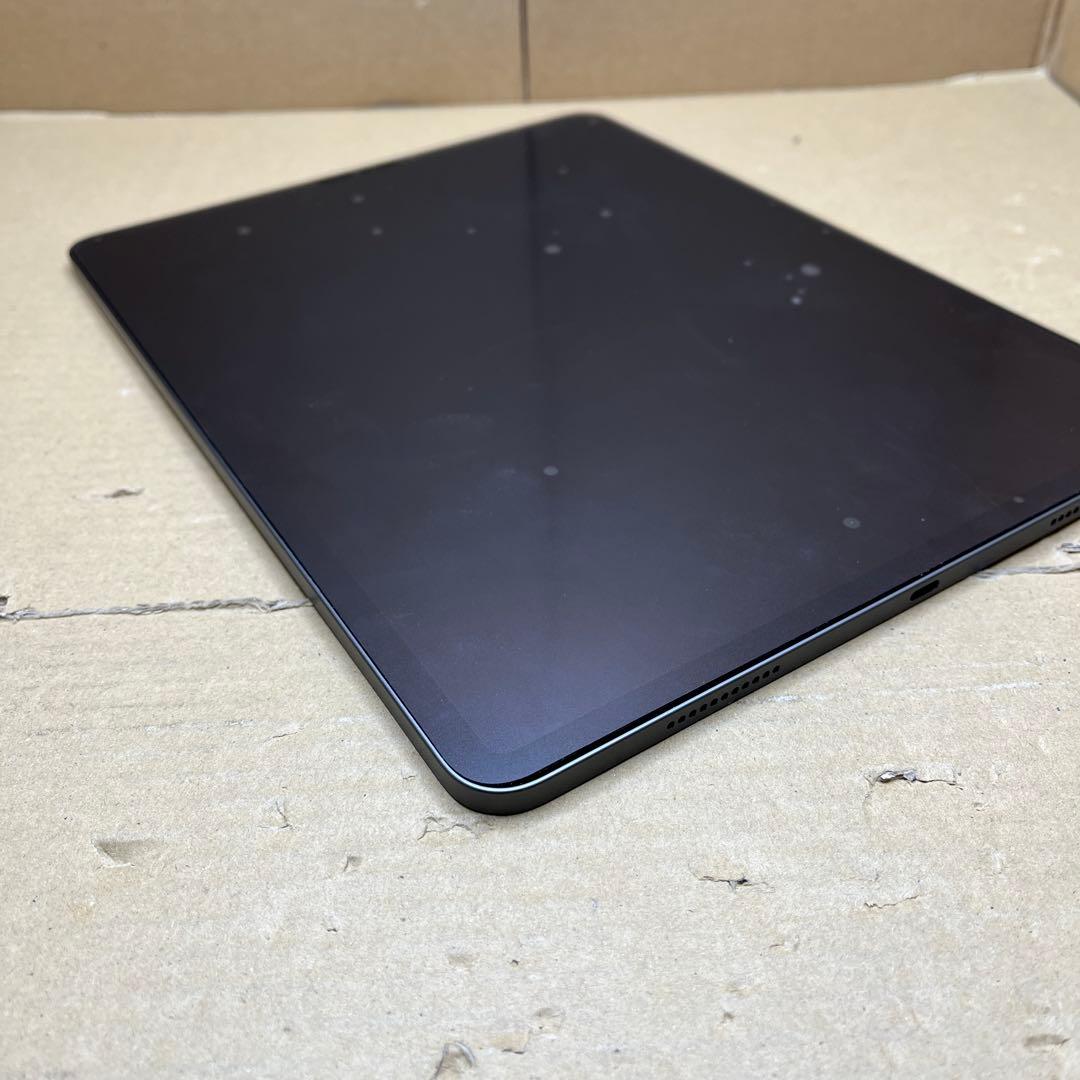 iPad Pro 12.9インチ (第 5 世代) Wi-Fi スペースグレイ