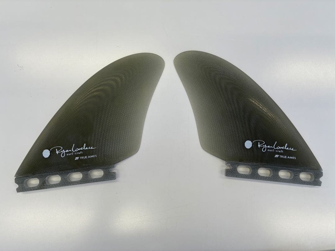 ライアンラブレス TRUEAMES ツインフィン