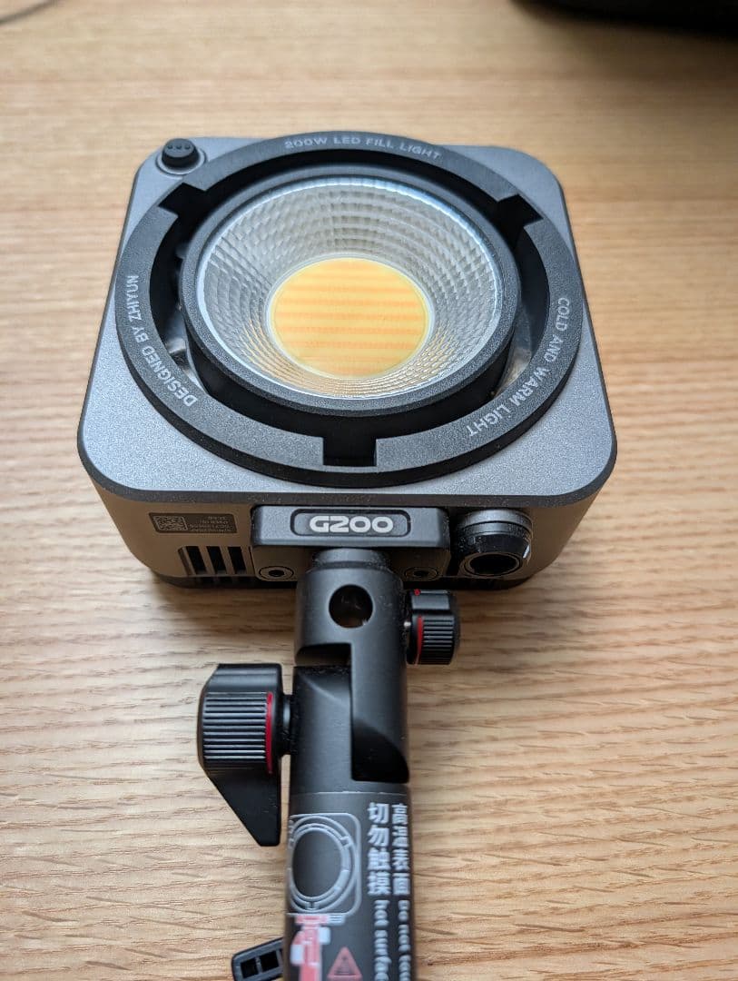 美品 ZHIYUN MOLUS G200 200W ビデオライト