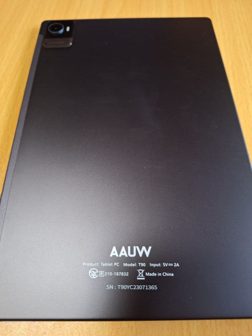 ほぼ新品☆AAUW 10.51インチタブレット