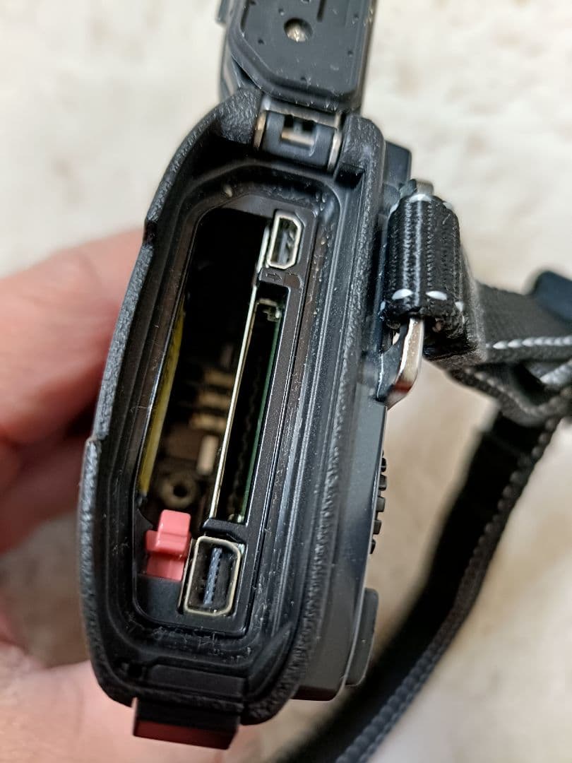 デジタルカメラ OLYMPUS STYLUS TG-850 Tough