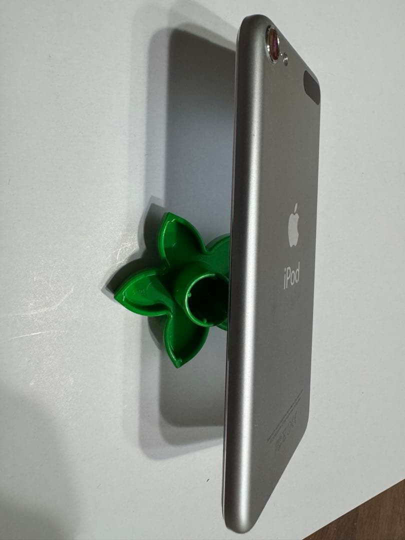 【美品】Apple iPod touch(第6世代) 128GB シルバー